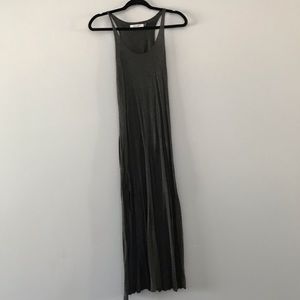 Kinetix Casual Luxury lightweight maxi dress with slit